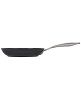 Le Creuset Essential Nonstick Ceramic Shallow 8" Frypan