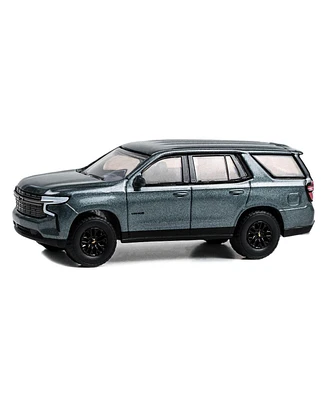 Greenlight Collectibles 1/64 2023 Chevrolet Tahoe Rst Silver Sage, Showroom Floor Series