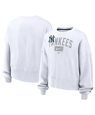 Nike Women's White New York Yankees Pullover Sweatshirt