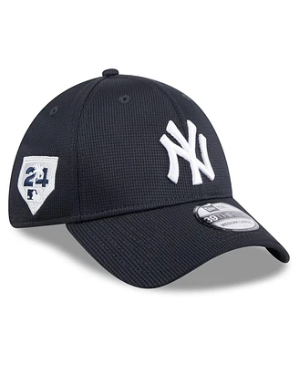 New Era Men's Navy New York Yankees 2024 Spring Training 39THIRTY Flex Hat