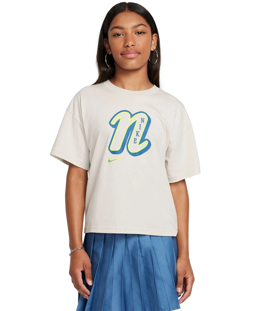 Nike Big Girls' Sportswear Cotton Crewneck T-Shirt