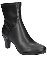 Easy Street Women's Solana Platform Boots