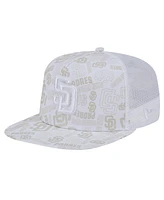 New Era Men's White San Diego Padres Logo Dunes A-Frame Trucker 9FIFTY Snapback Hat