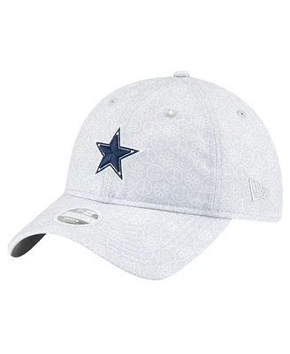 New Era Women's Silver Dallas Cowboys Smiley 9TWENTY Adjustable Hat