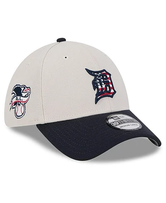 New Era Men's Black Detroit Tigers 2024 Fourth of July 39THIRTY Flex Hat