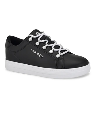 Nine West Women's Paves Platform Round Toe Lace-Up Sneakers