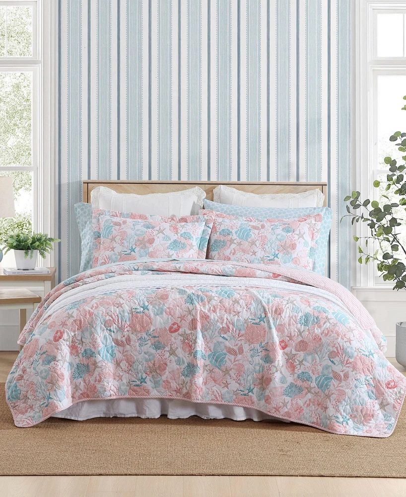 Laura Ashley Swimtime Reversible 3 Piece Quilt Set, King