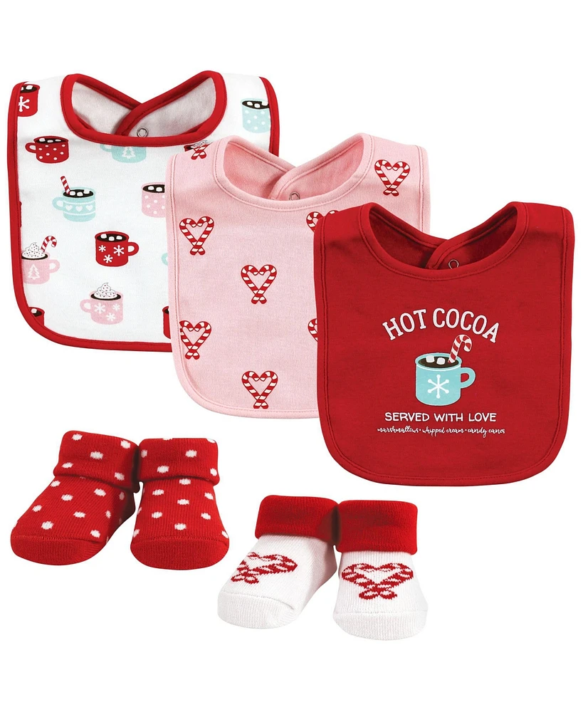 Hudson Baby Baby Girls Cotton Bib and Sock Set, Hot Cocoa, One