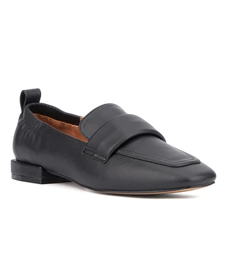 Women's Kamella Loafer Casual Shoe