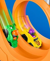 Little People Hot Wheels Spiral Stunt Speedway Playset with 2 Cars & Accessories - Multi