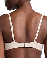 Calvin Klein Women's Soft Stretch Lace Push-Up Plunge Bra QF7578