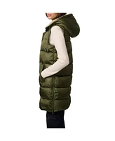 Bernardo Women's Puffer Vest With Sherpa Lined Hood