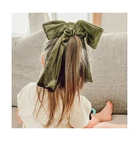 Headbands of Hope Velvet Bow Hair Tie in Green