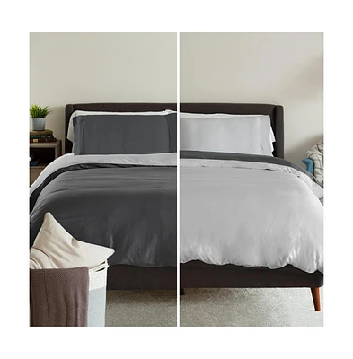 Cariloha Luxurious Sateen Color Block Duvet Cover | Queen | Onyx/Harbor Gray | Reversible | Viscose Material | Soft, Comfortable & Wicks Moisture