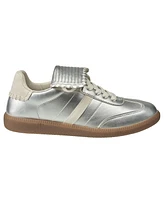 French Connection Women's Over Sized Tounge Amile Sneaker