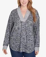 Ruby Rd. Plus V-Neck Leopard Medallion Print Hatchi Knit Top