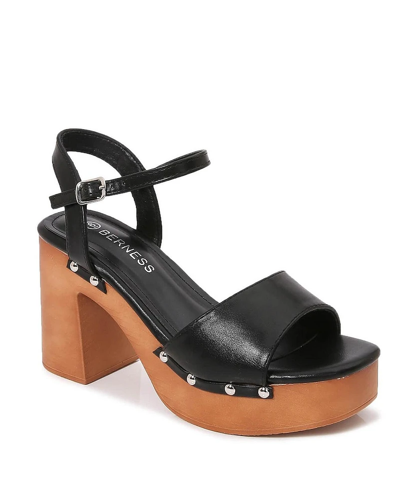 Berness Chelsea Platform Sandal