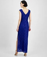 Connected Women's Lace Cutout Cap-Sleeve Gown