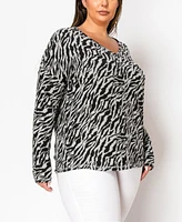 Coin 1804 Plus Zebra Print Cozy V-Neck Dolman Sleeve Top