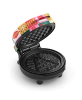 Bella Mini Green Geometric Waffle Maker