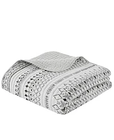 Madison Park Fraser Reversible Printed Microfiber Seersucker 3-Pc. Quilt Set, King/California King