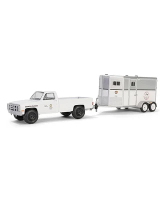 Greenlight Collectibles 1/64 1987 C20 w/ Horse Trailer Lapd Search & Rescue Mounted Hitch Tow