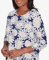 Alfred Dunner Petite Daisy Puff Print Crew Neck Top with Necklace