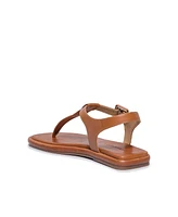 Bernardo Footwear Tucson T-Strap Sandal