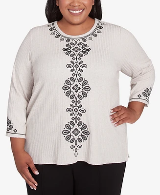 Alfred Dunner Plus Romancing the Stone Center Embroidered Medallion Textured Top