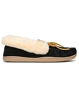 Minnetonka Women's Alpine Sheepskin Slippers