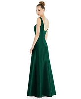 Alfred Sung Plus Sleeveless Square-Neck Princess Line Gown with Pockets