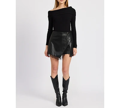 En Saison Women's Jett Lace-Trim Faux-Leather Skort