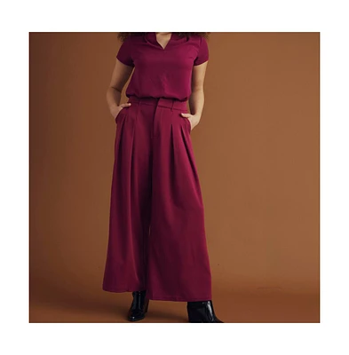 Universal Standard Plus Better-Than-Silk V-Neck Top