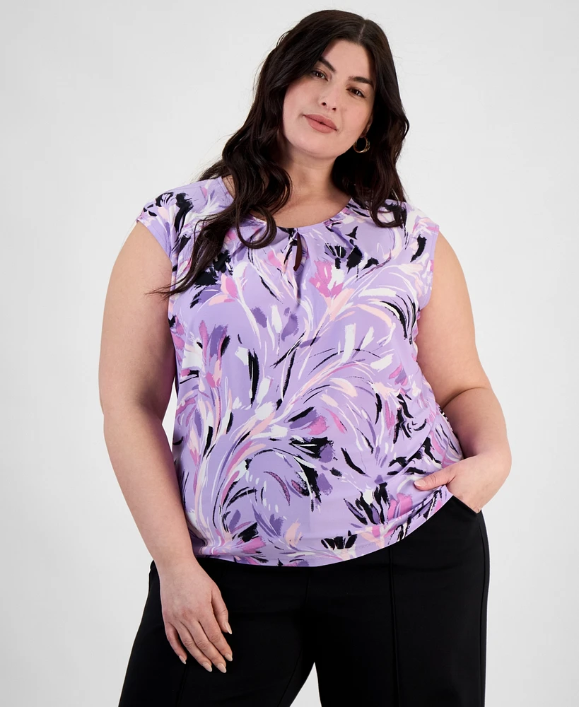 Kasper Plus Printed Keyhole Top