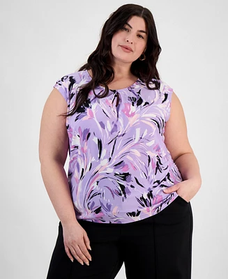 Kasper Plus Printed Keyhole Top