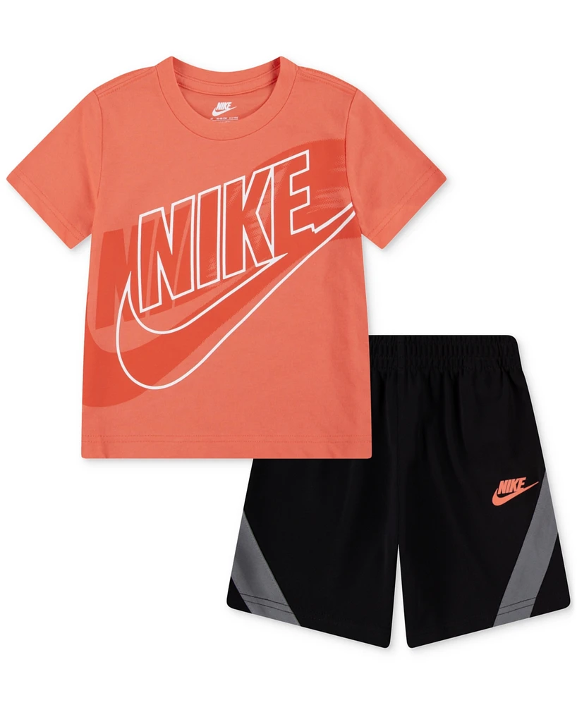 Nike Sportswear Toddler Boys "On The Move" T-Shirt & Shorts Set