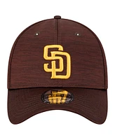 New Era Men's Brown San Diego Padres Tech 39THIRTY Flex Hat