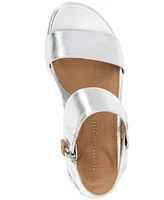 Gentle Souls Women's Jolisa Wedge Sandals