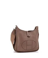 Pre-Owned HERMES Pm Evelyne Bag Gen Iii Clemence