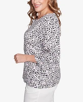 Hearts Of Palm Plus Size Printed Essentials V-Neck Top