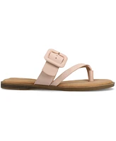 Journee Collection Women's Layra Strappy Buckle Flat Sandals