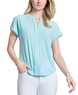 Jones New York Petite V-Neck Trimmed Top