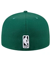 New Era Men's Hunter Green Milwaukee Bucks Throwback Pennant 59FIFTY Fitted Hat