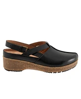 SoftWalk Arica Clog