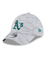 New Era Men's Athletics 2025 Mlb Clubhouse 39THIRTY Flex Hat