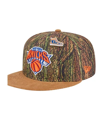 New Era Men's Camo New York Knicks Victory Grove Forest Sneaker Pin 9FIFTY Snapback Hat