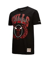 Mitchell & Ness Men's Black Chicago Bulls Nba x Michelob Ultra Rewind Ii T-Shirt