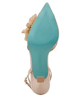 Betsey Johnson Women's Susie Flower Pointed Toe Pumps