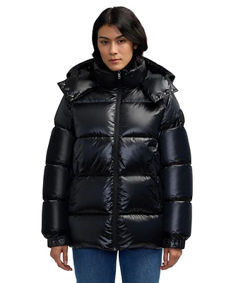 Pajar Women's Vivienne Boxy Short Channel Quilted Puffer