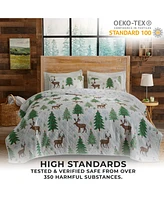 Linery & Co. Christmas Trees Microfiber Quilt Set With Shams